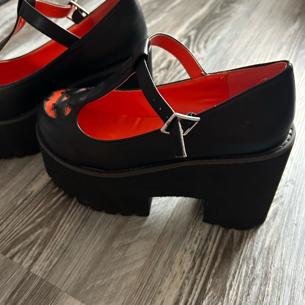 Hot Topic Halloween Pumpkin Platform Mary Janes - Picture 3 of 6